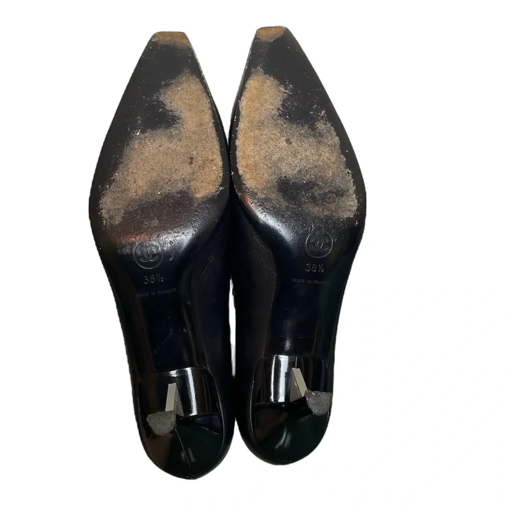 CHANEL Vintage 90s Square Toe High Cut Classic Pumps \\ 38.5